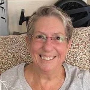 Meet your Posher, E gail